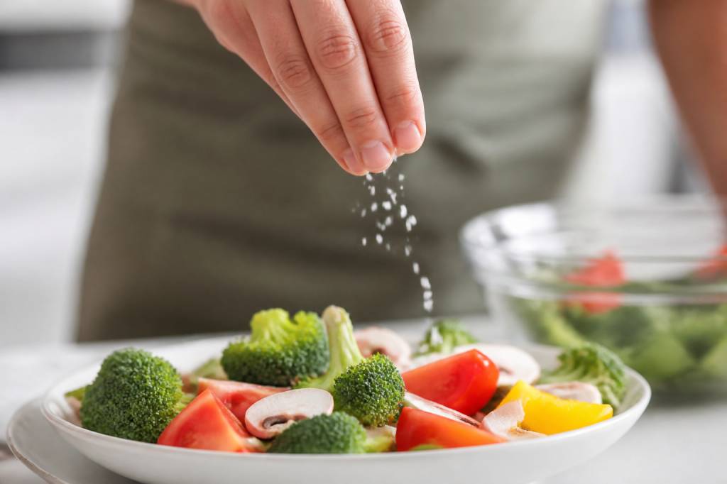 Quelle quantité de sel par jour pour rester en bonne santé ?